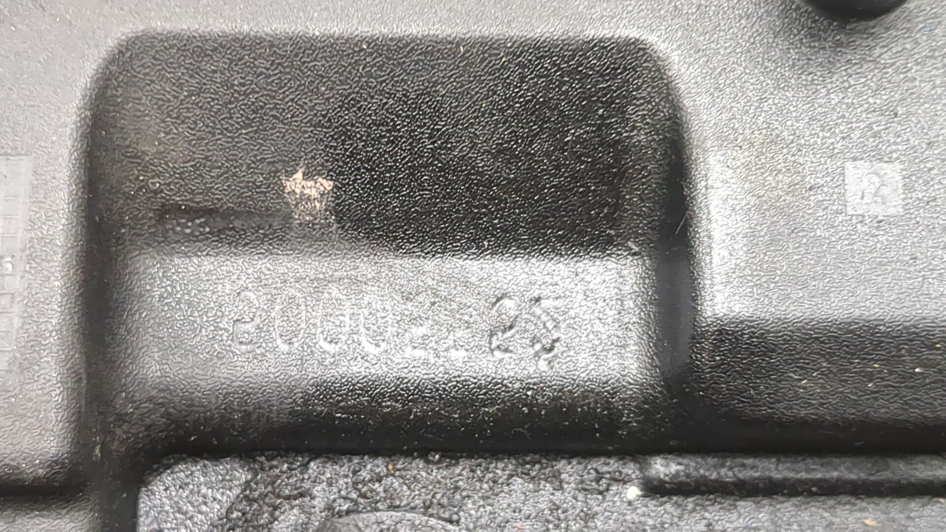 Крышка клапанная ГБЦ