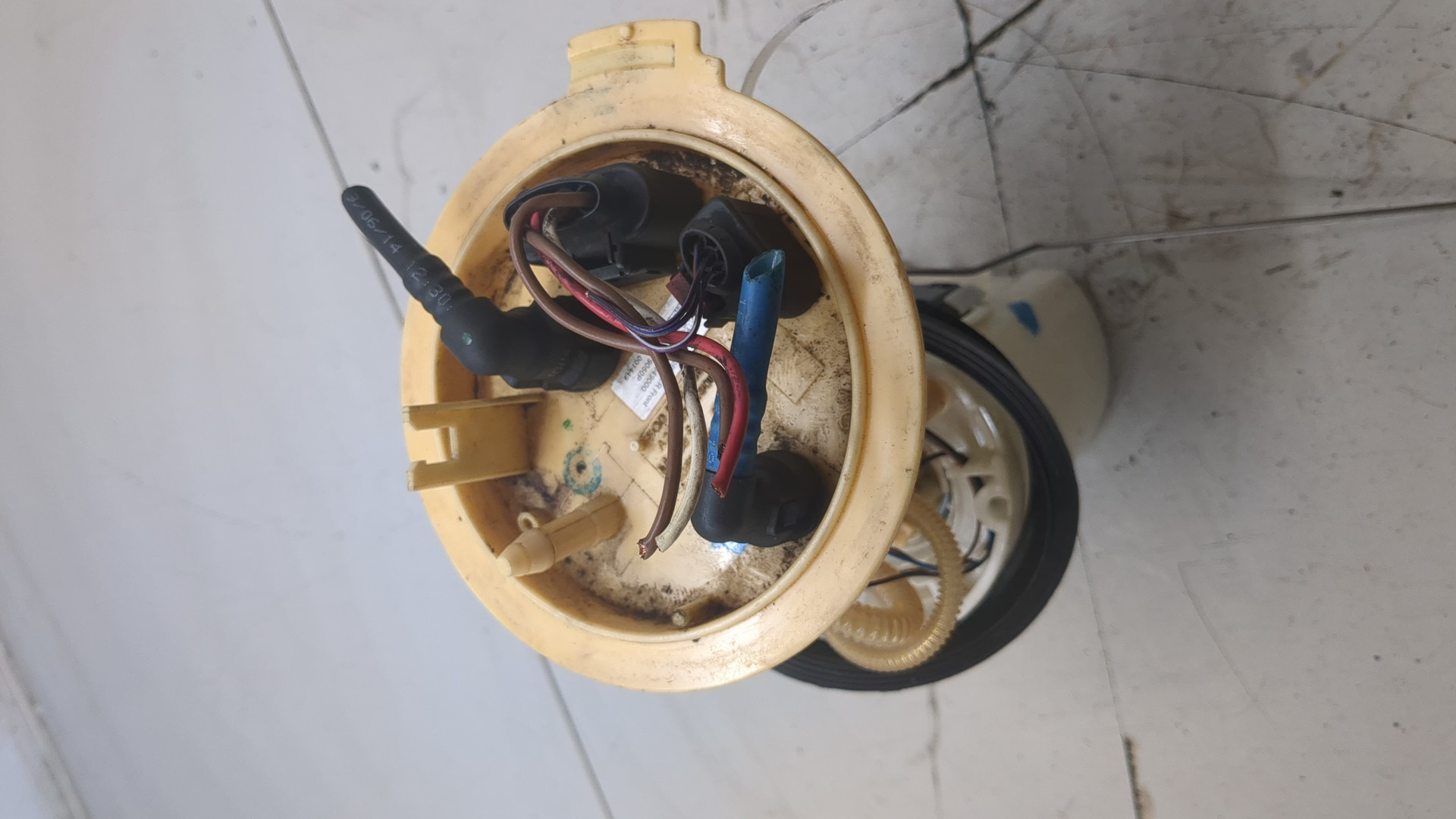 Насос топливный электрический