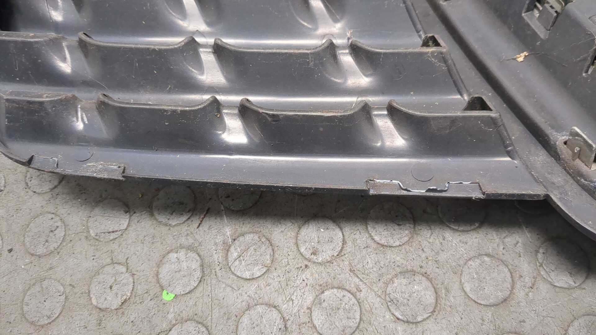 Решетка радиатора