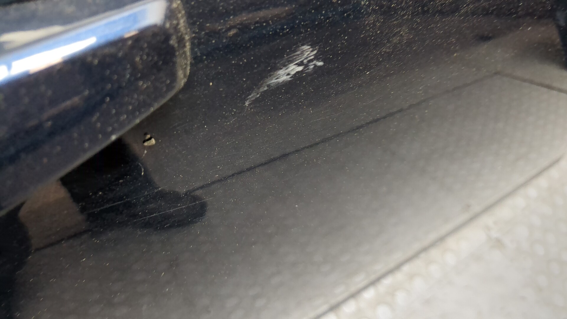 Дверь задняя правая