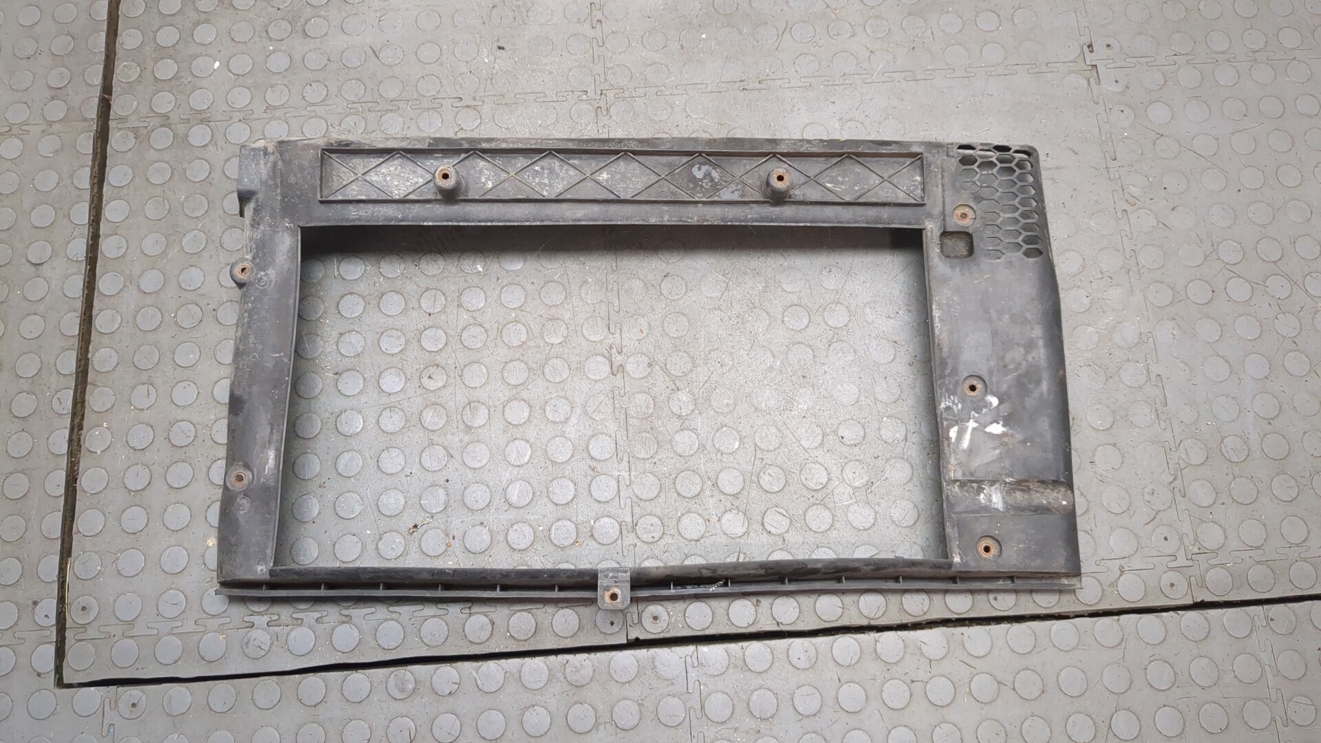 Диффузор вентилятора