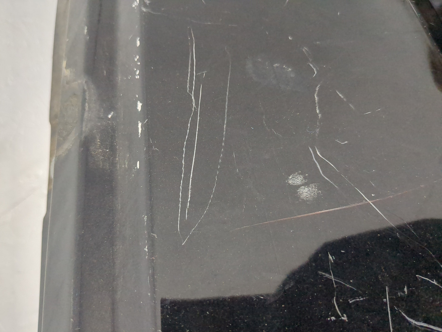 Крыло переднее левое