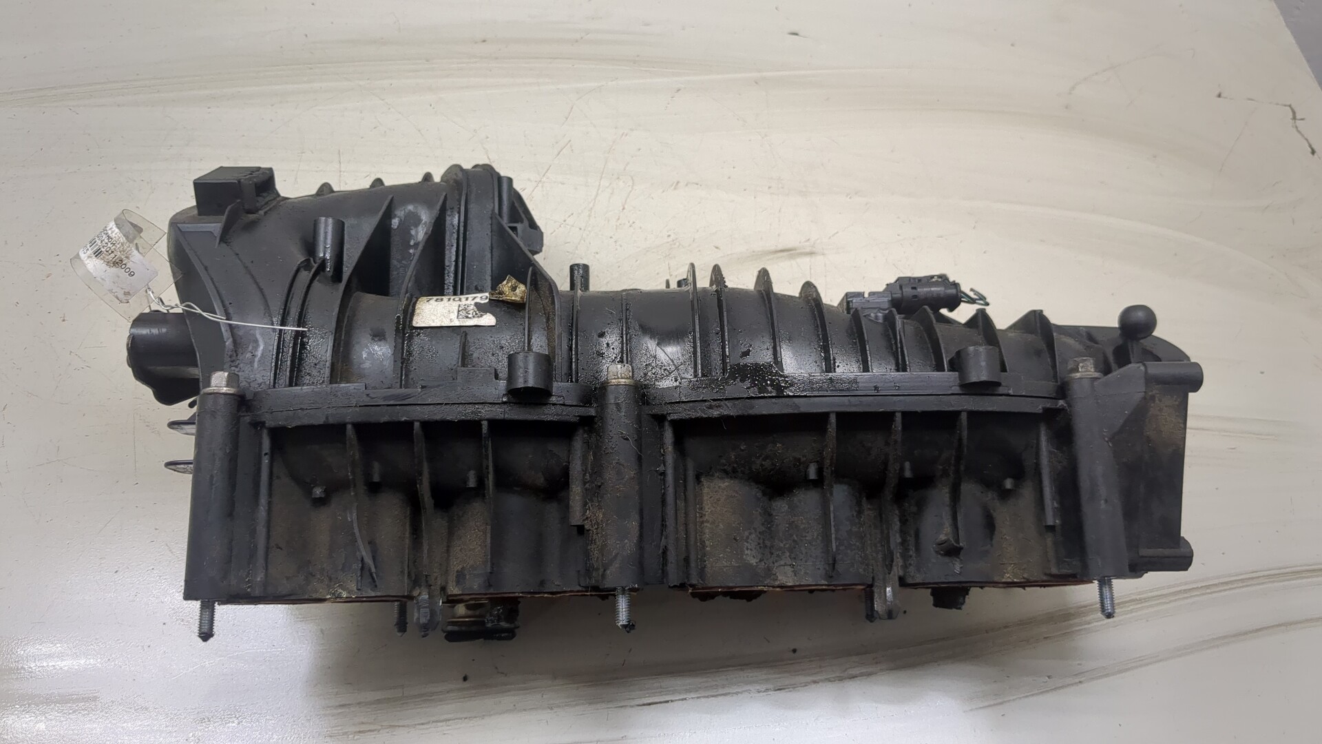 Коллектор впускной