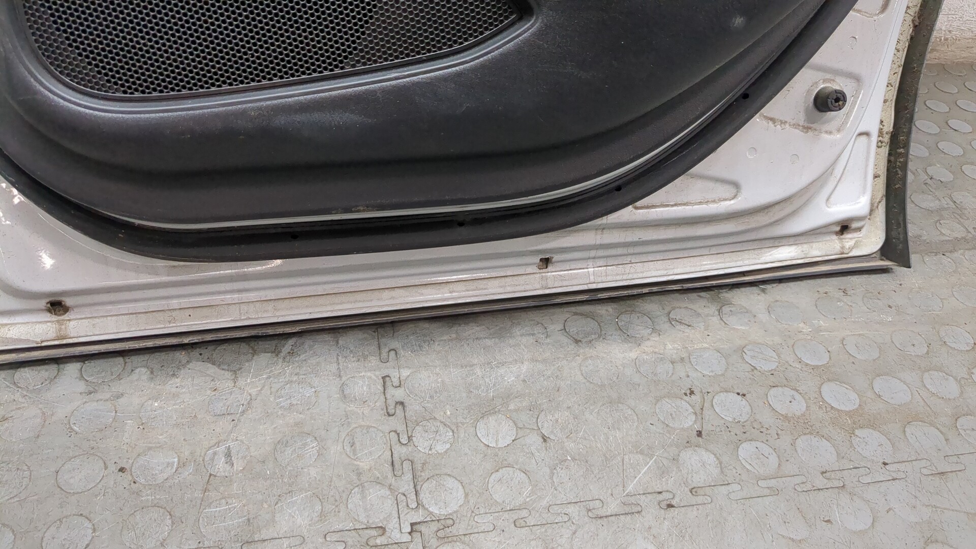 Дверь задняя правая