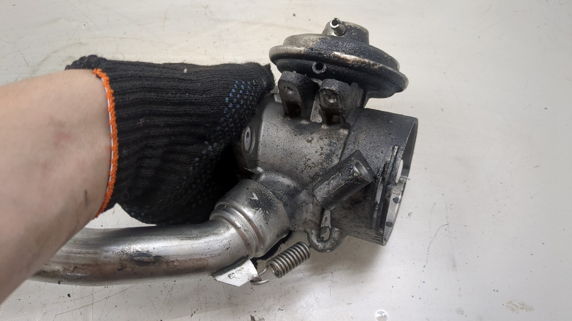 Клапан рециркуляции выхлопных газов (EGR)