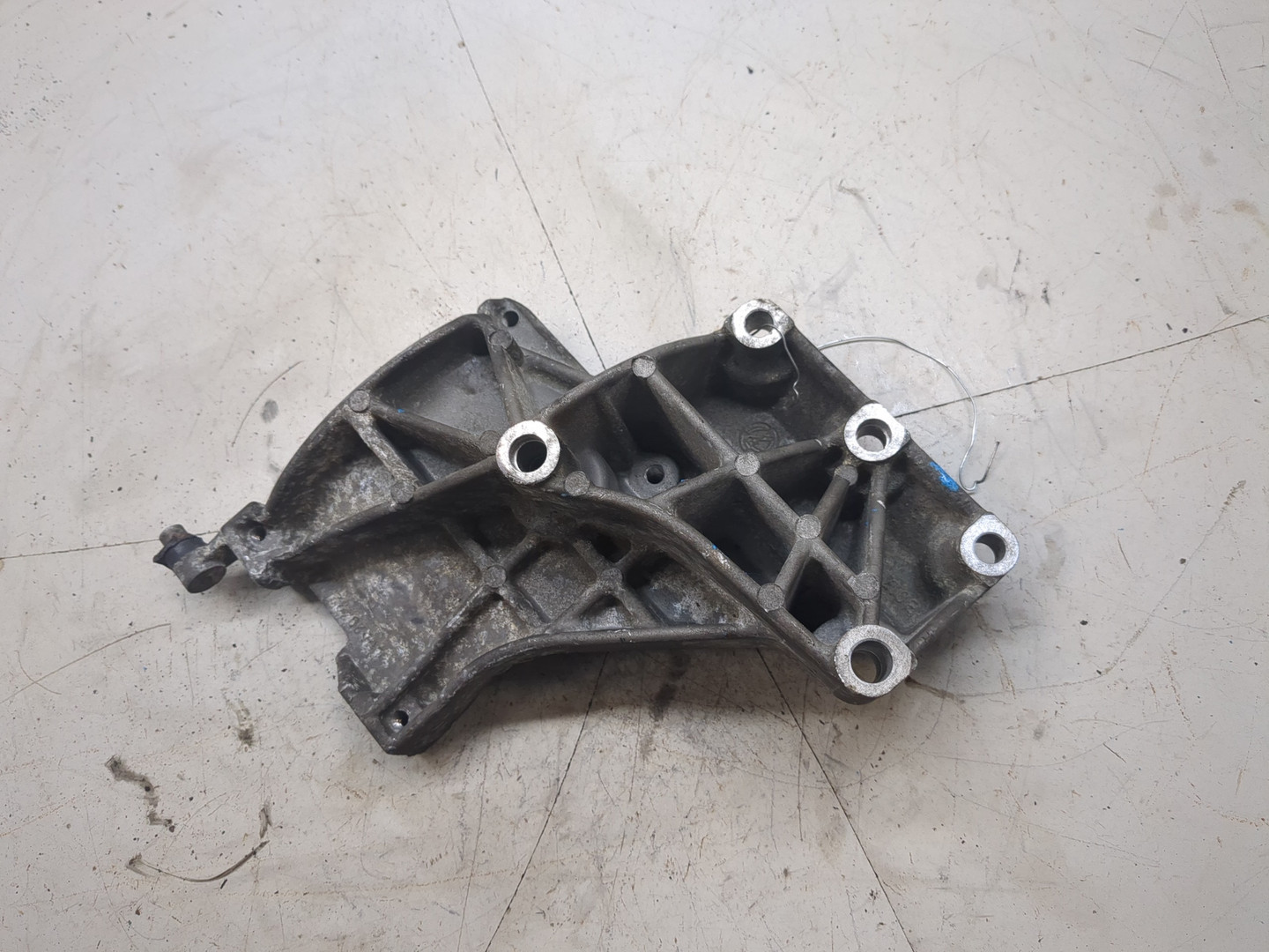 Кронштейн кондиционера