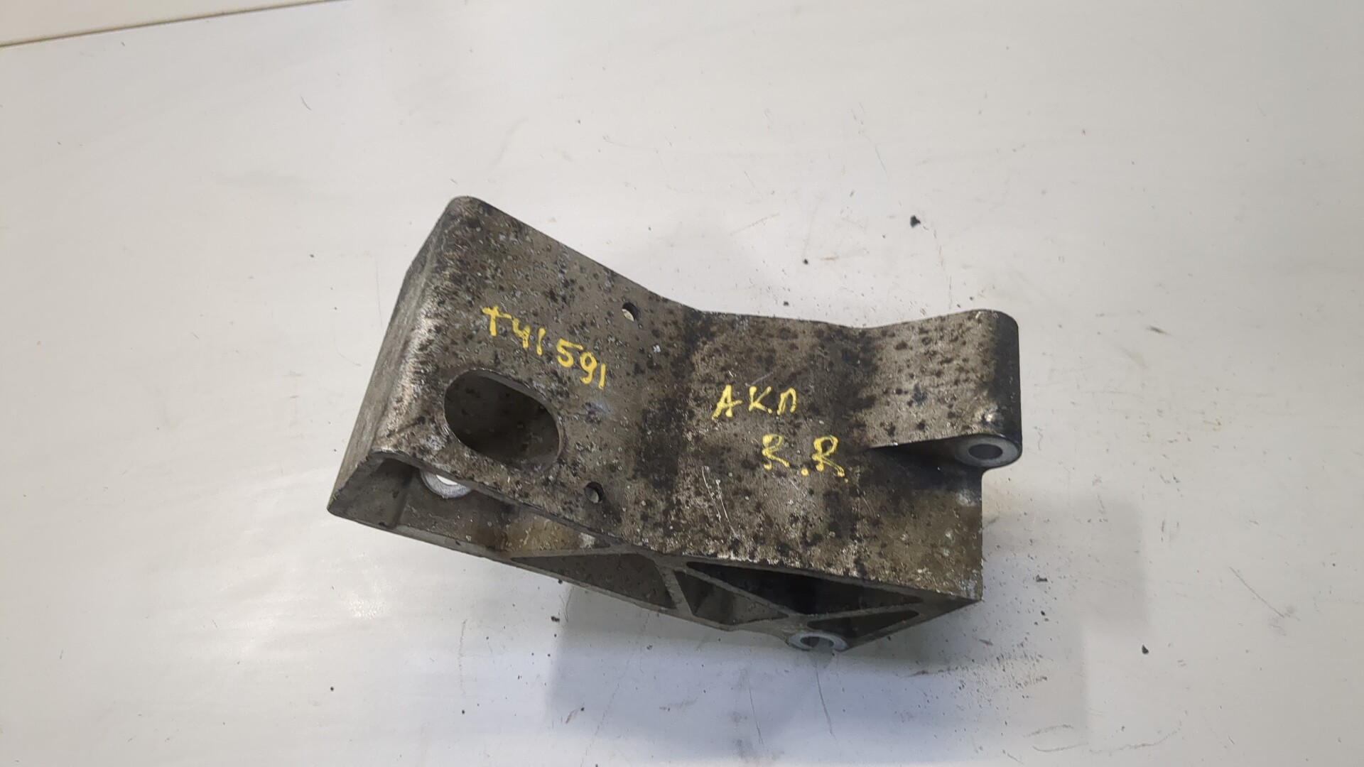 Кронштейн КПП