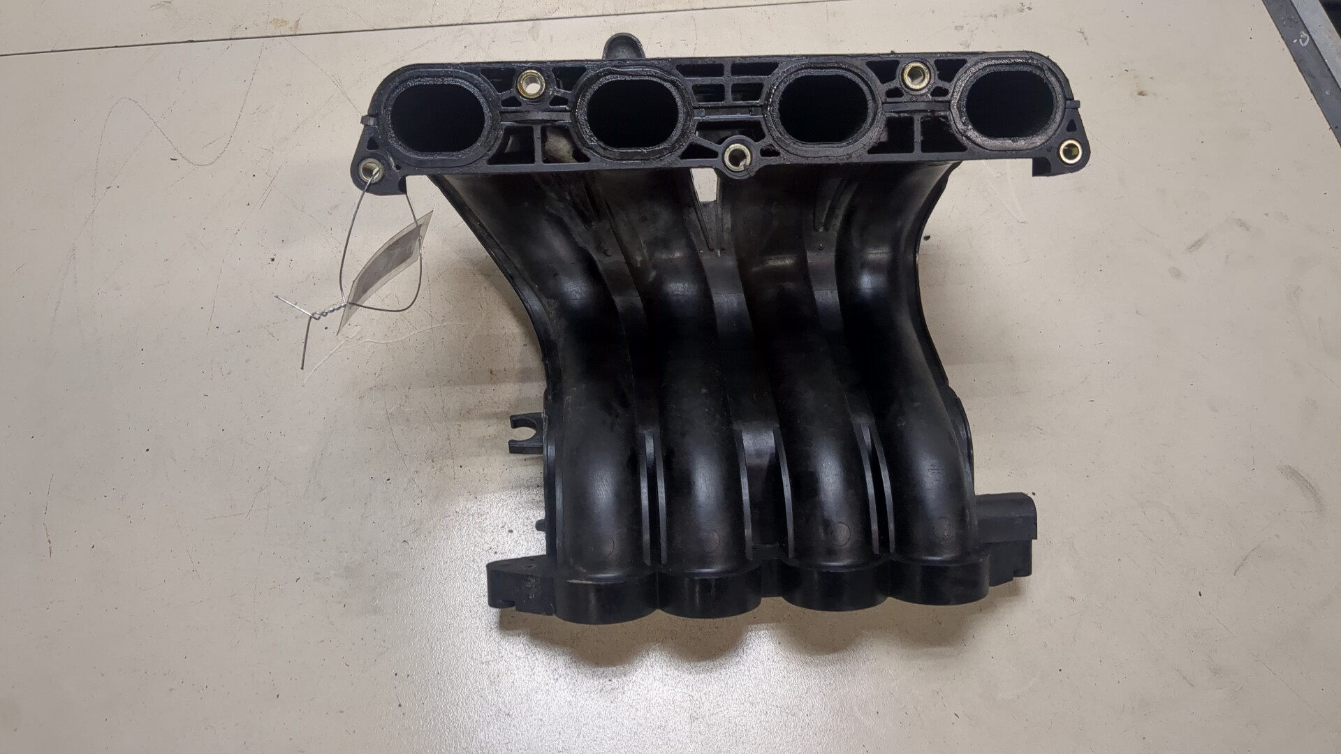 Коллектор впускной