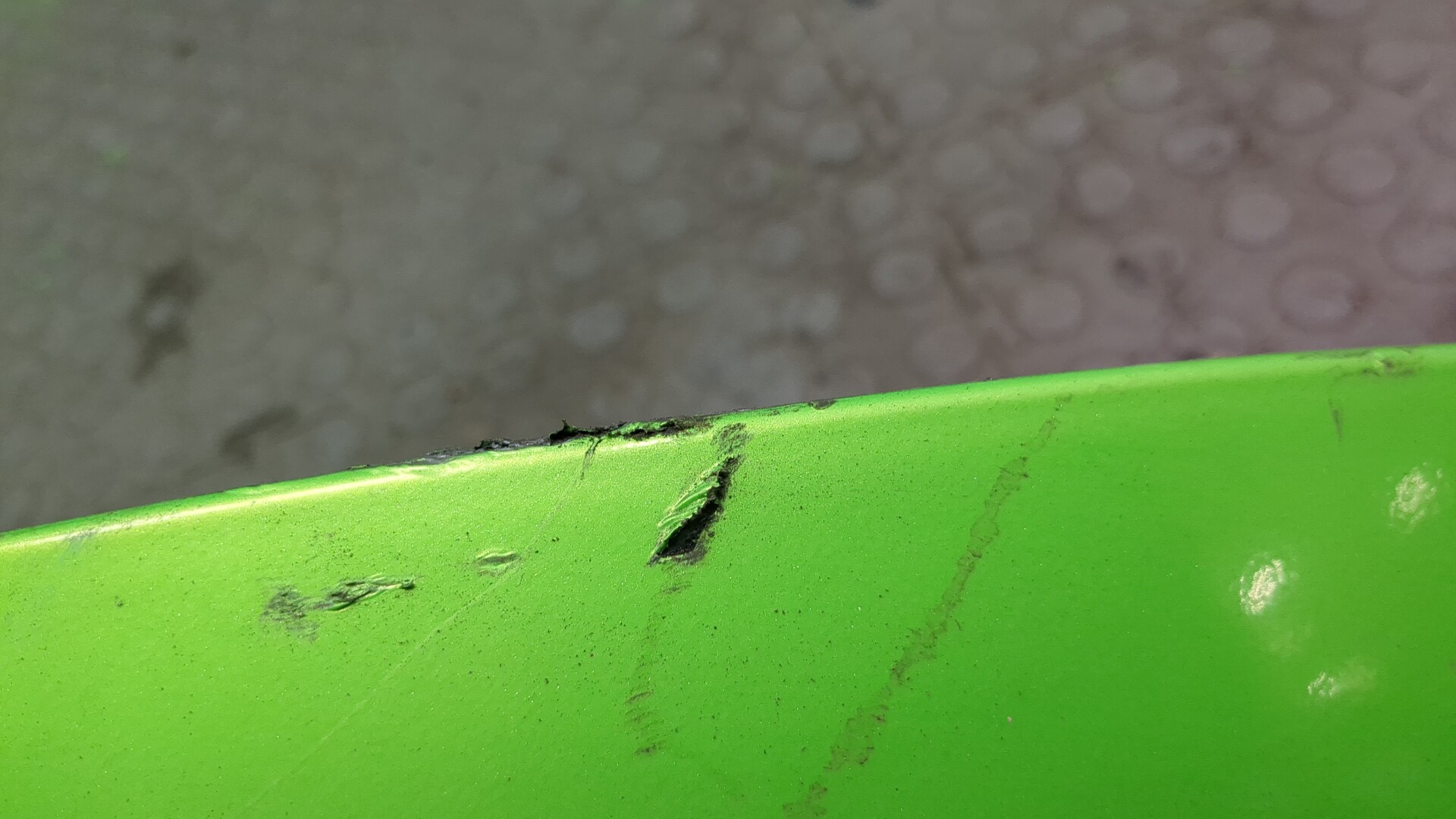 Молдинг заднего крыла правого