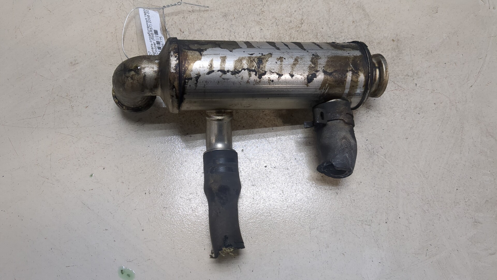 Тройник вентиляции картерных газов