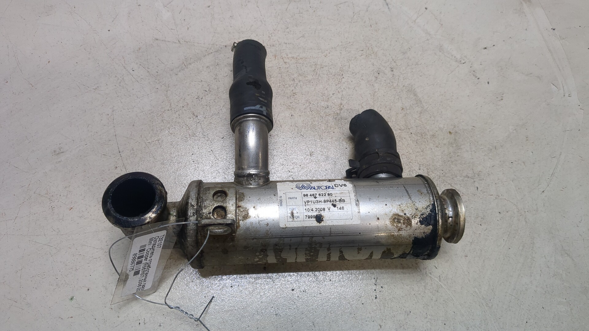 Тройник вентиляции картерных газов