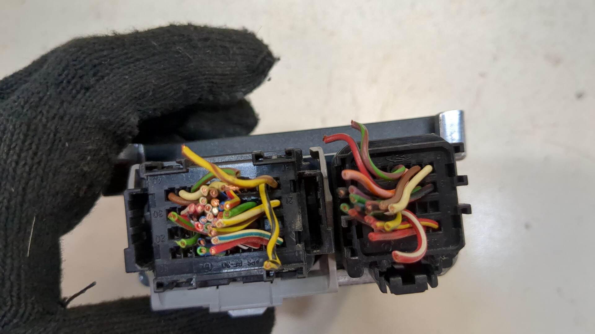 Блок управления подушек безопасности (AIR BAG)