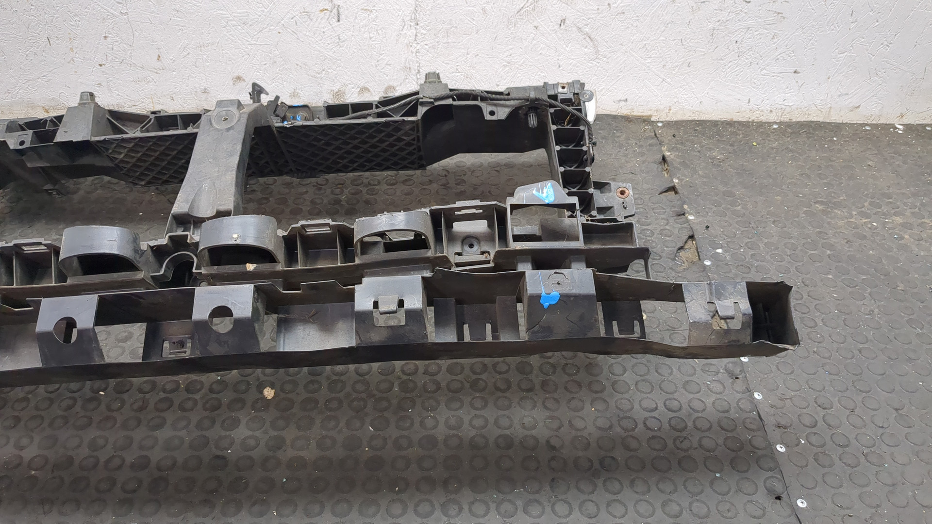 Панель передняя (телевизор)