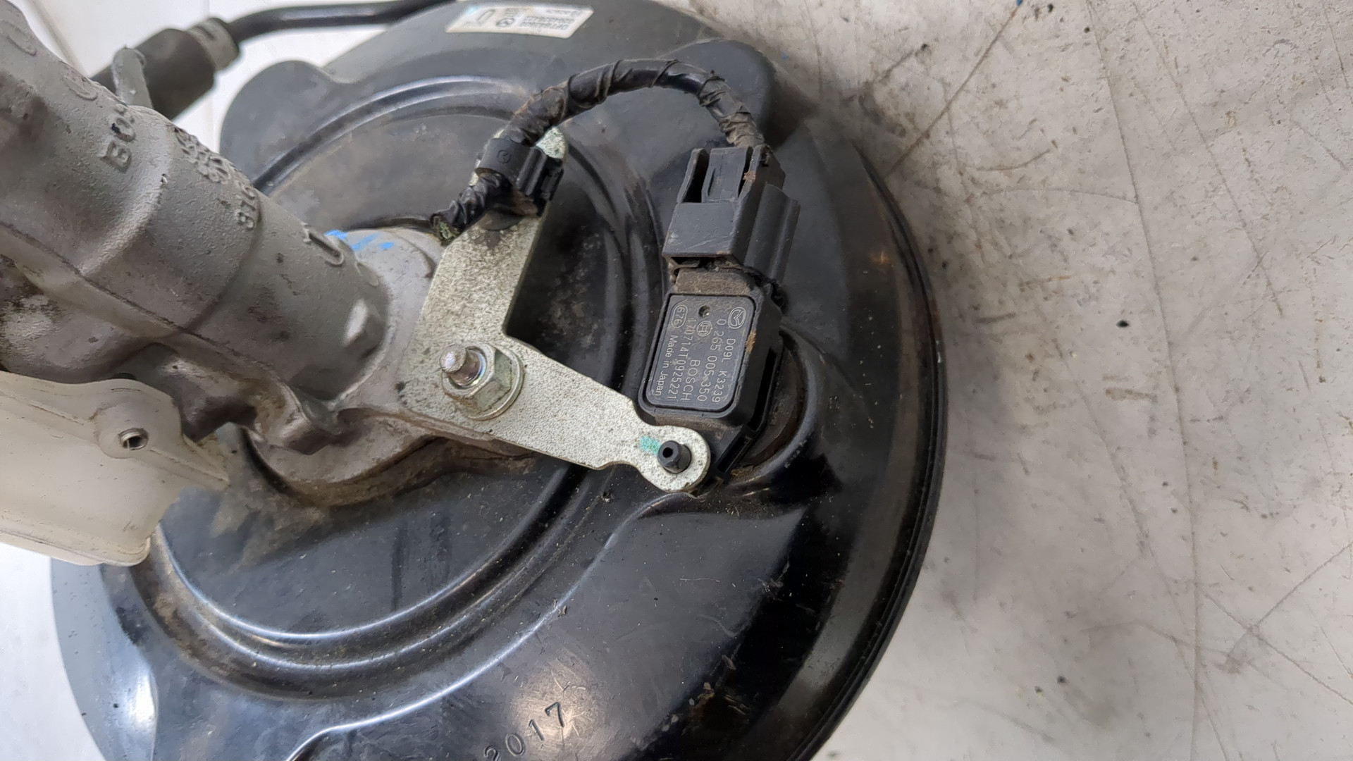 Цилиндр тормозной главный