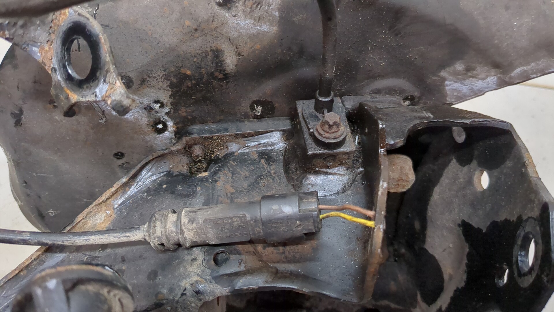 Кулак поворотный задний правый