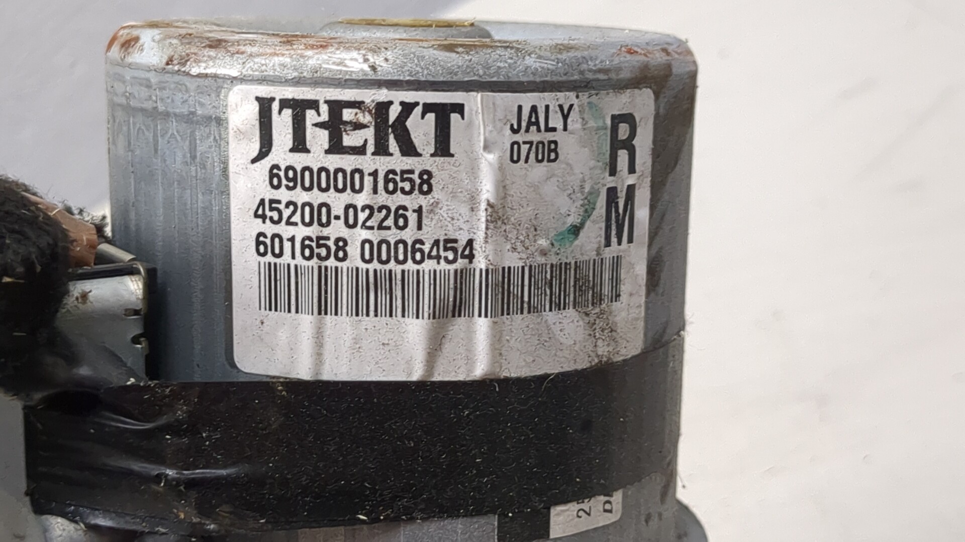 Серводвигатель рулевой рейки