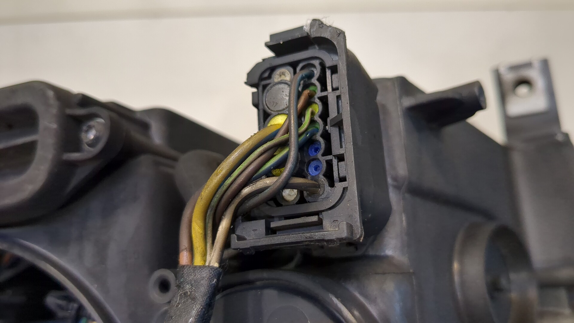 Фара правая