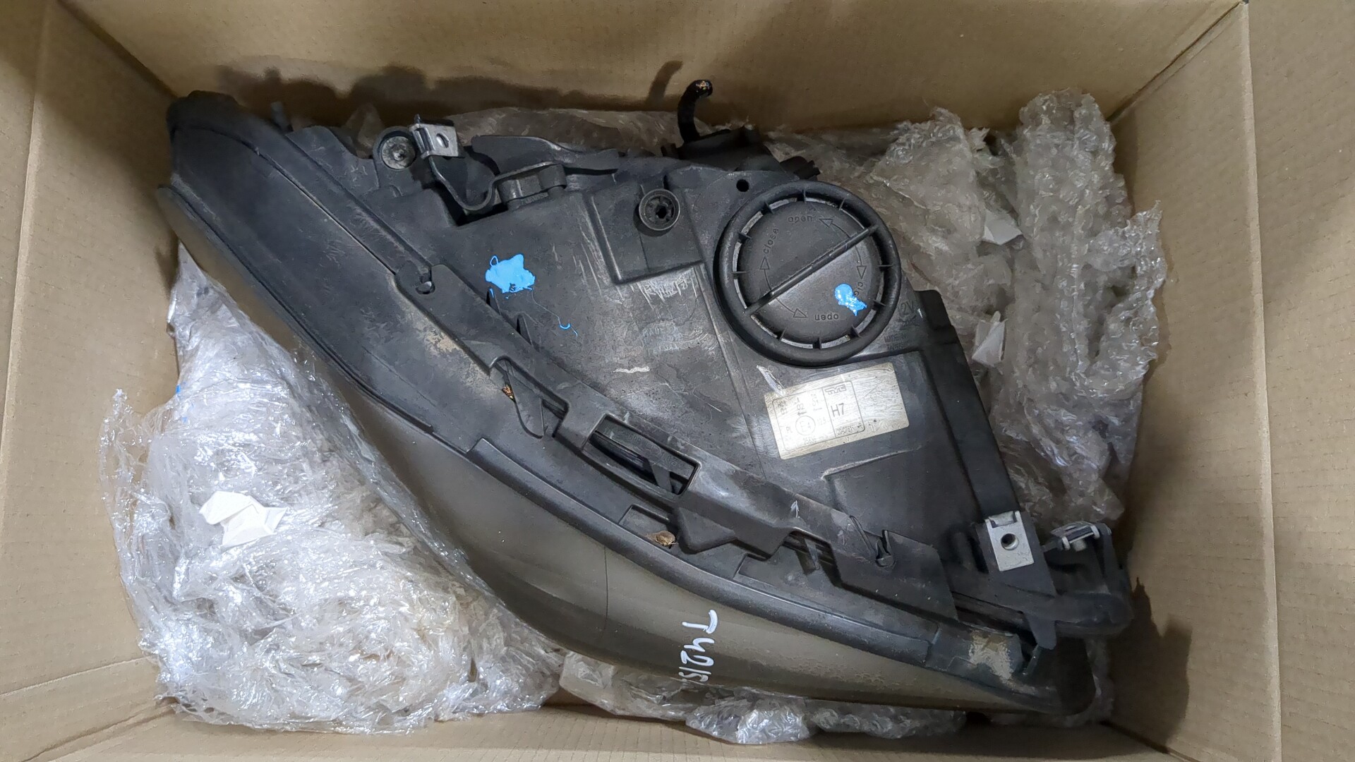 Фара правая