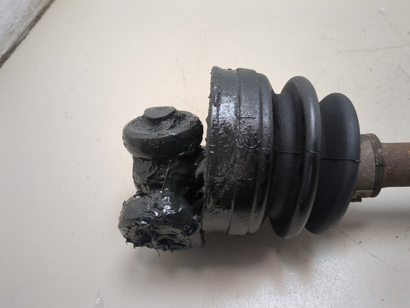 Полуось передняя правая