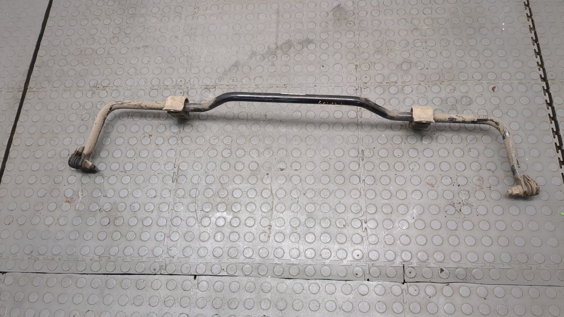 Стабилизатор задний