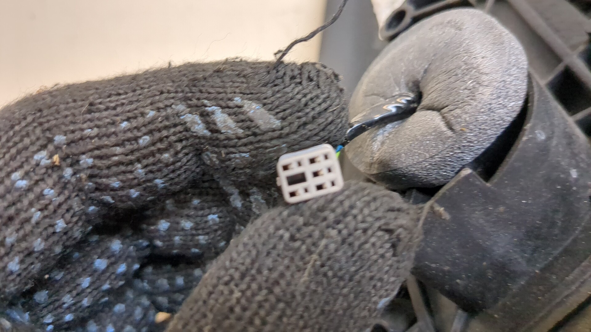 Зеркало правое электрическое