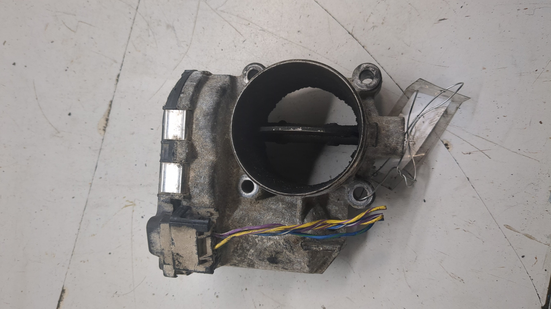 Заслонка дроссельная электрическая