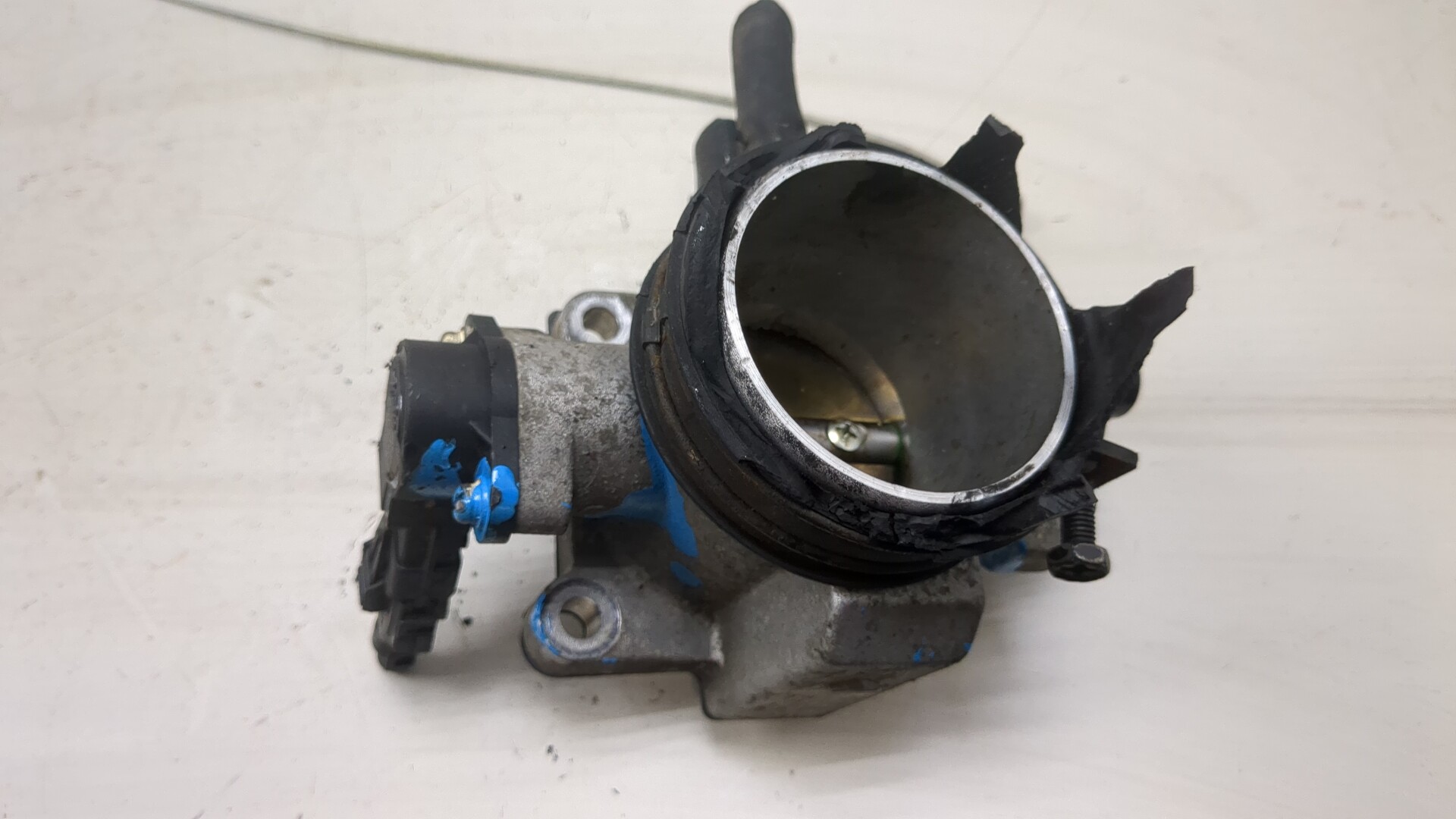 Заслонка дроссельная электрическая