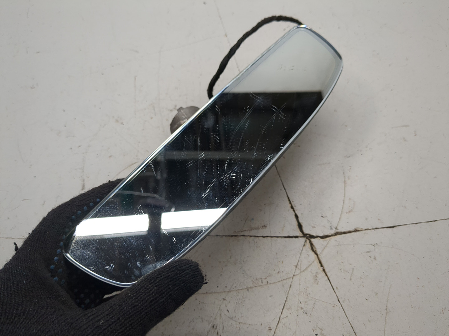 Зеркало заднего вида