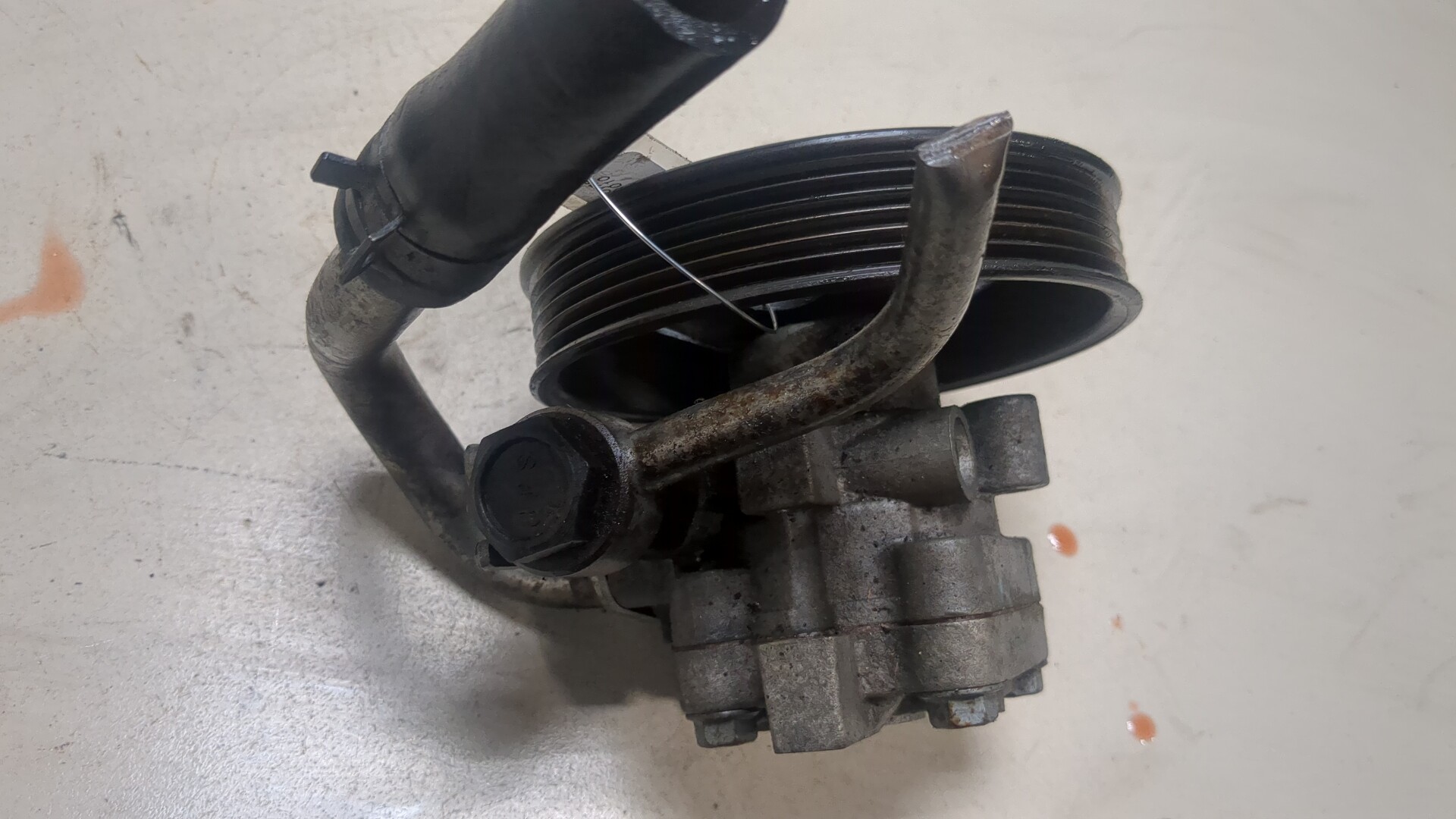 Насос ГУР (гидроусилитель руля)