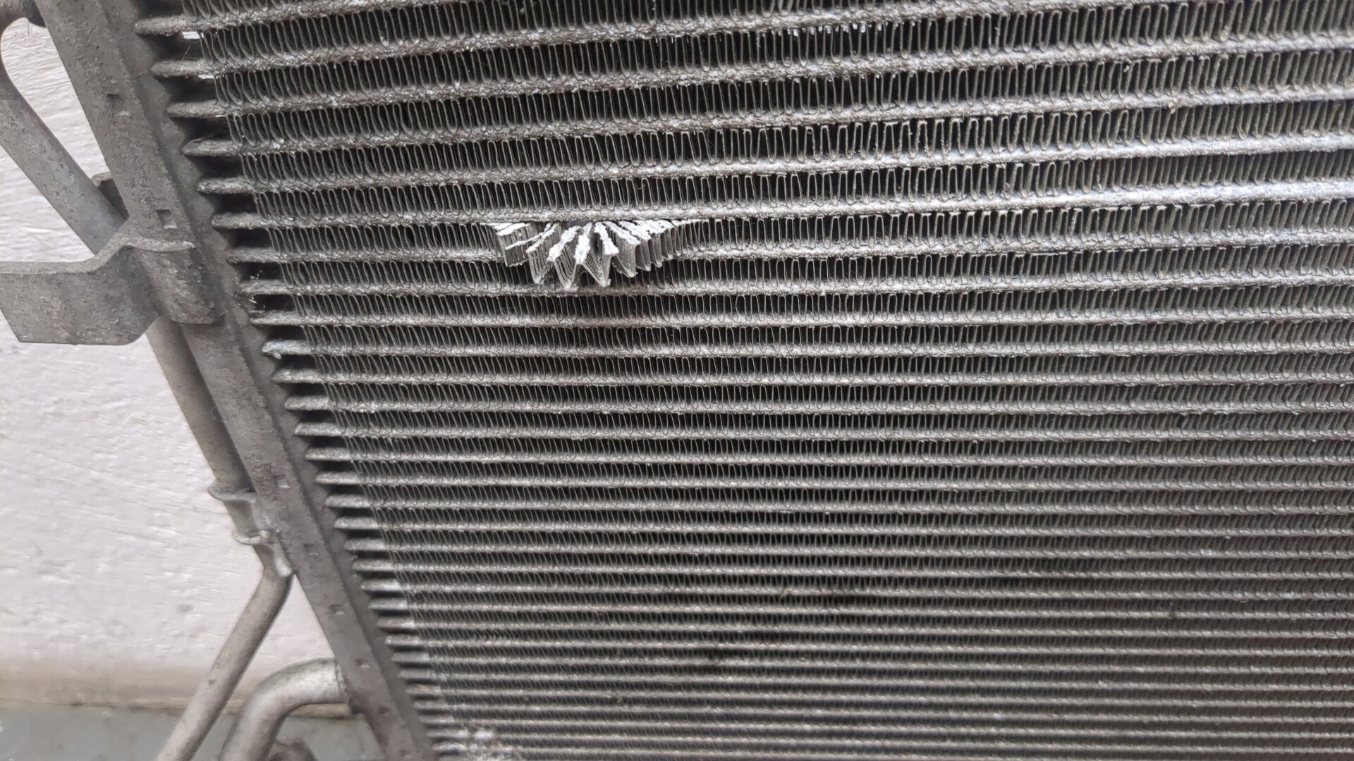 Радиатор кондиционера / конденсер