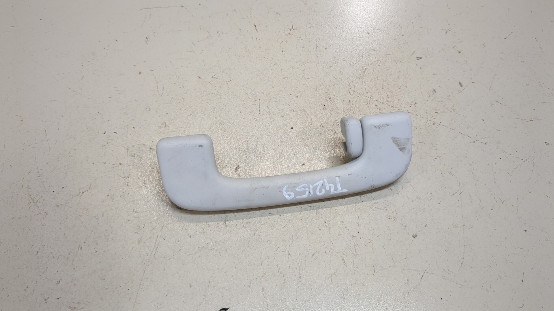 Ручка внутренняя потолочная