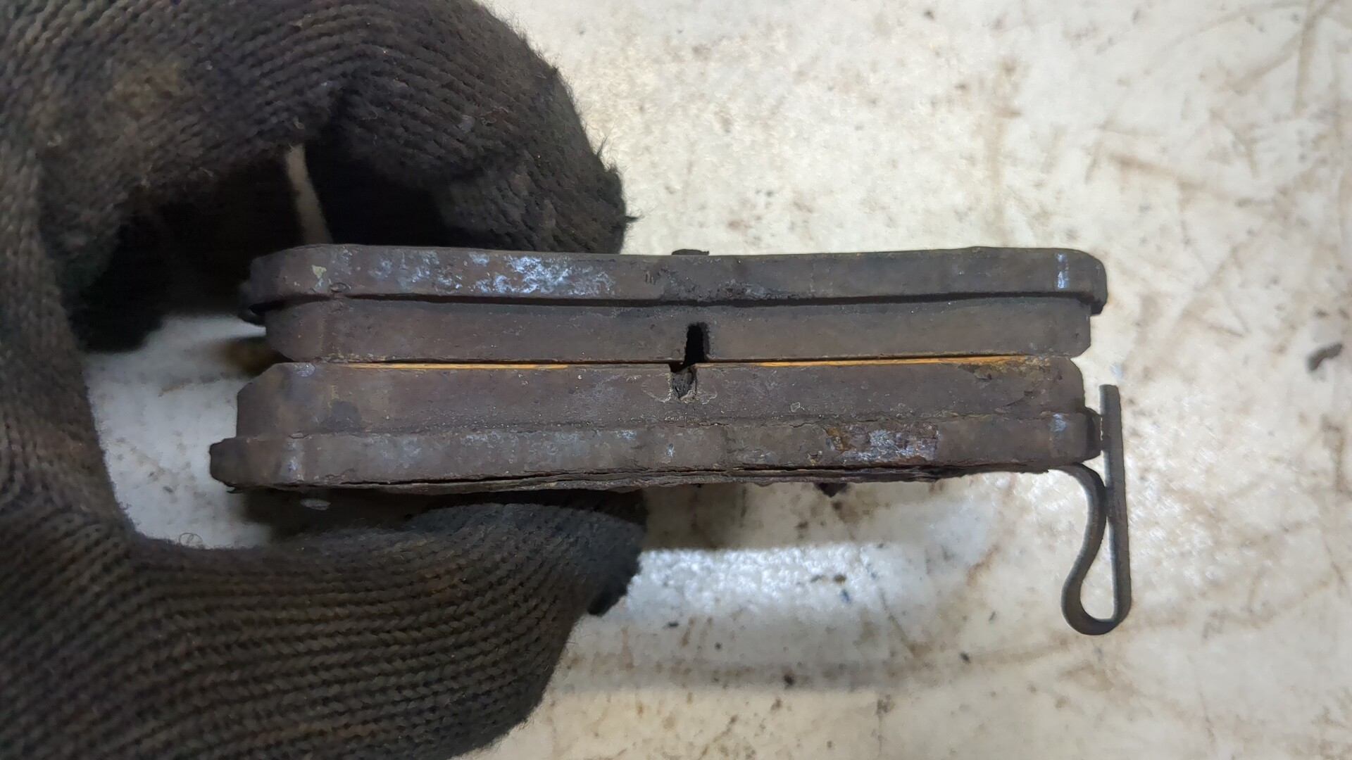 Колодки тормозные задние дисковые к-т