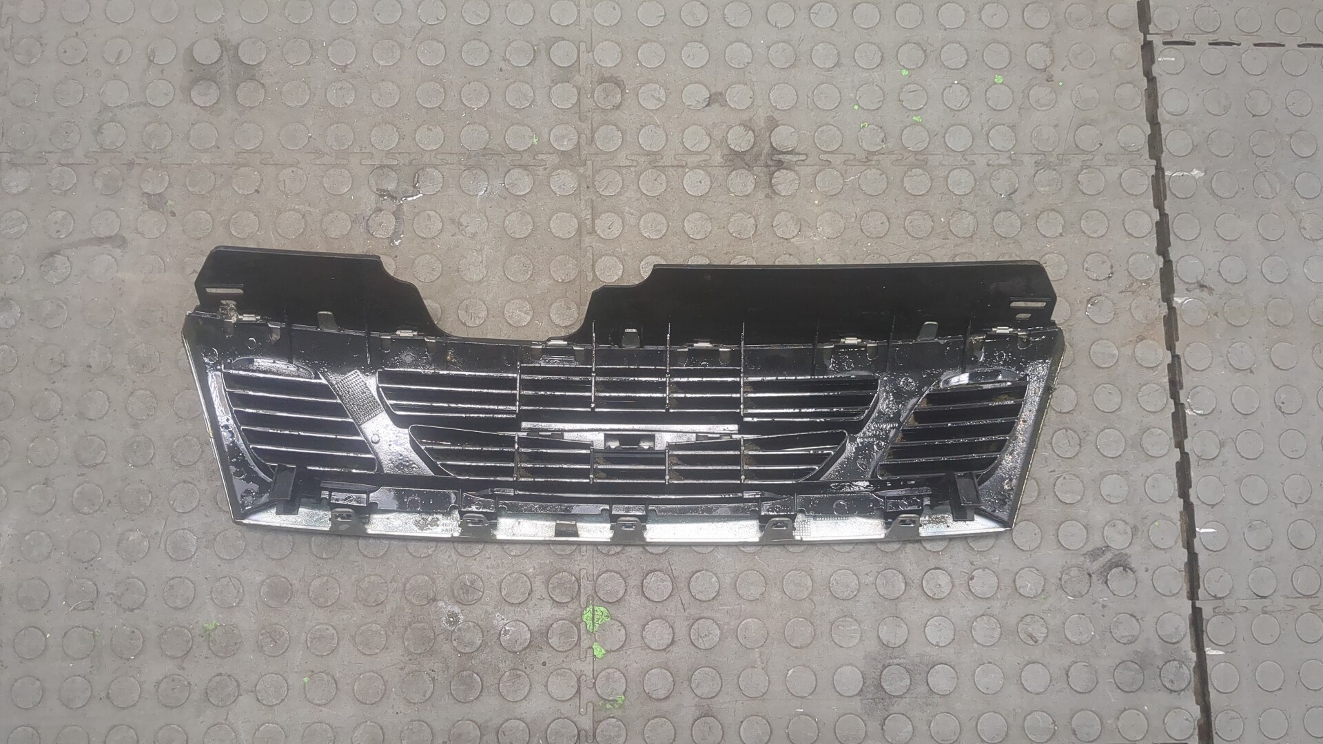 Решетка радиатора