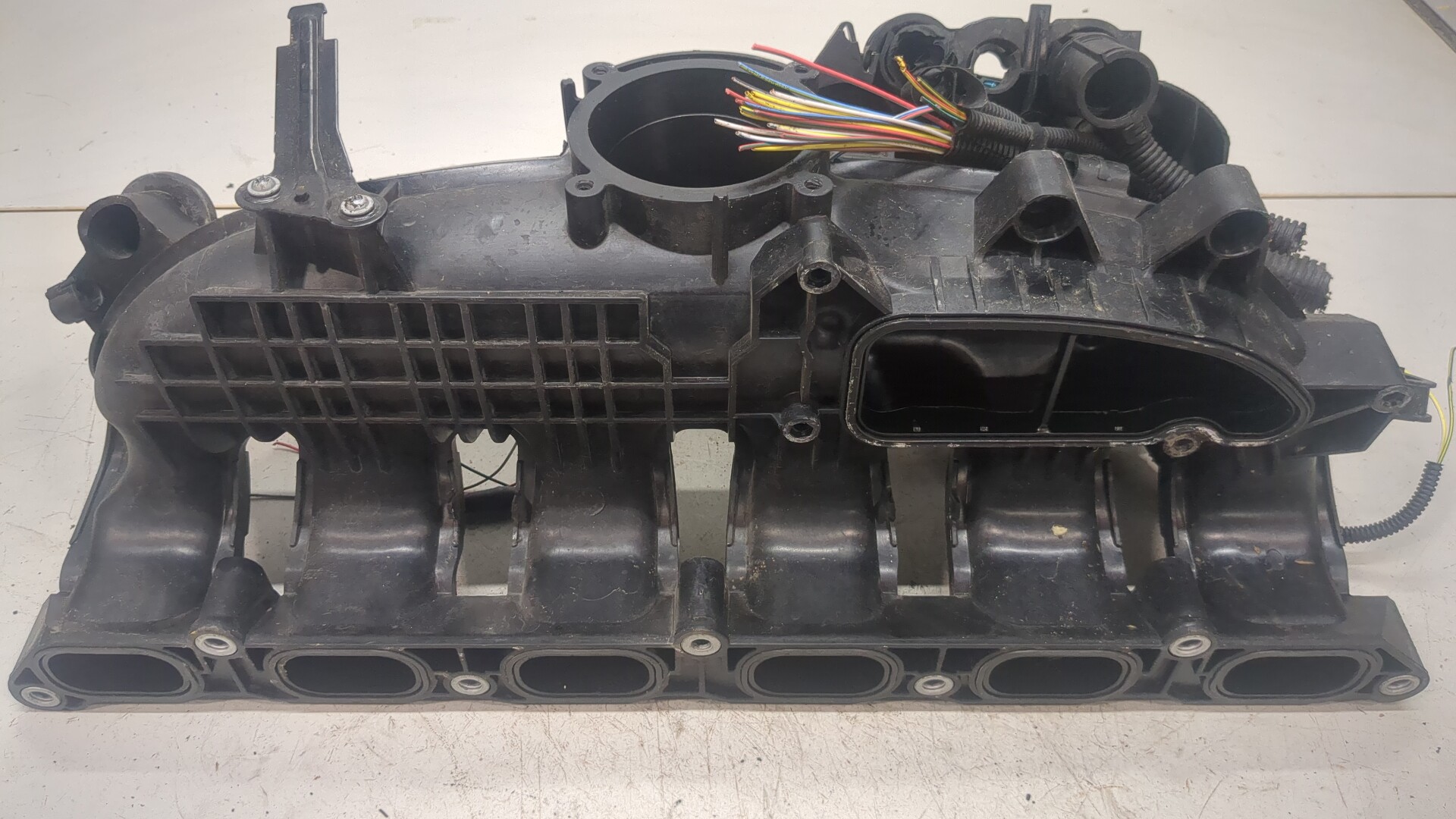 Коллектор впускной