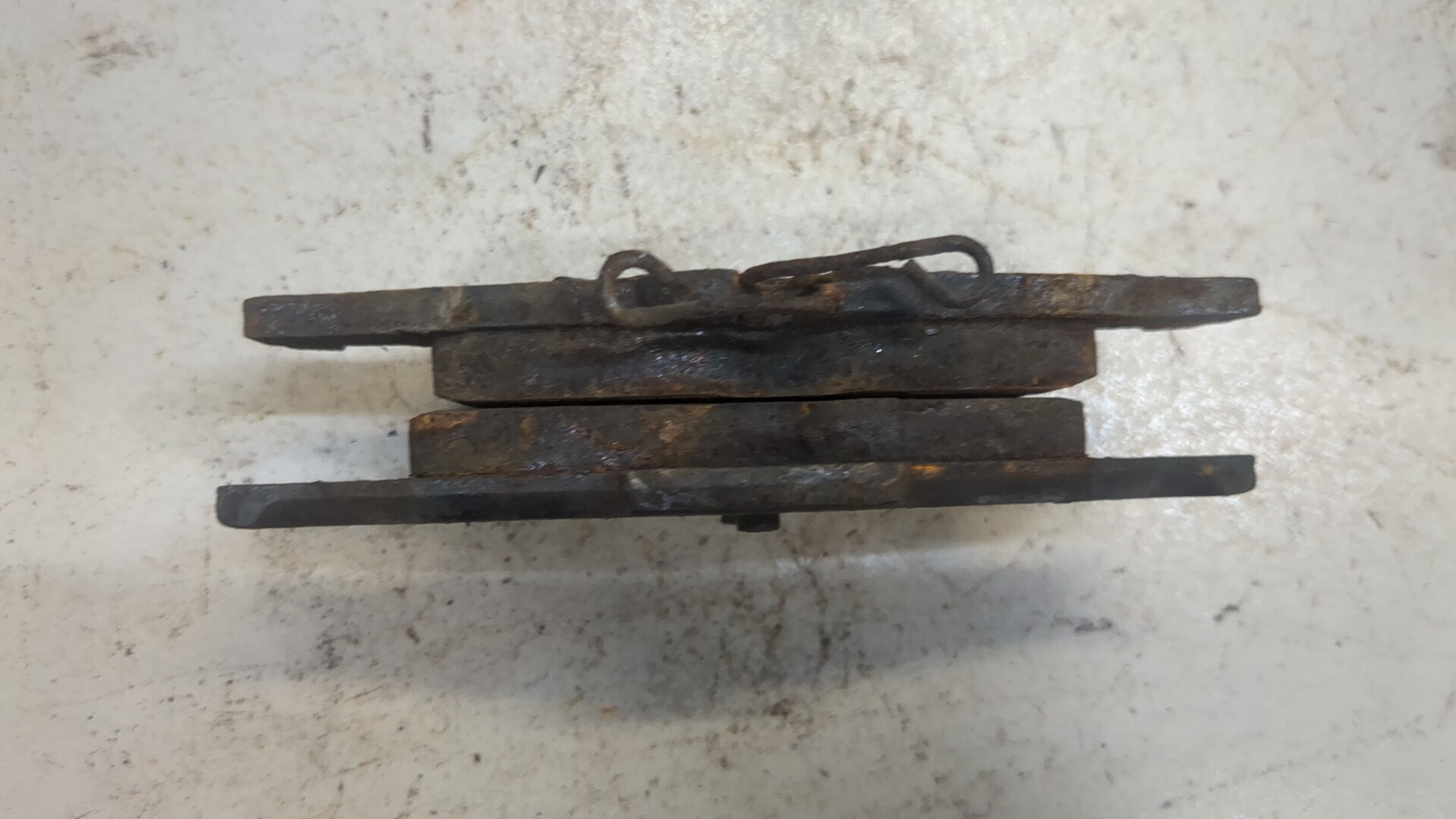 Колодки тормозные задние дисковые к-т