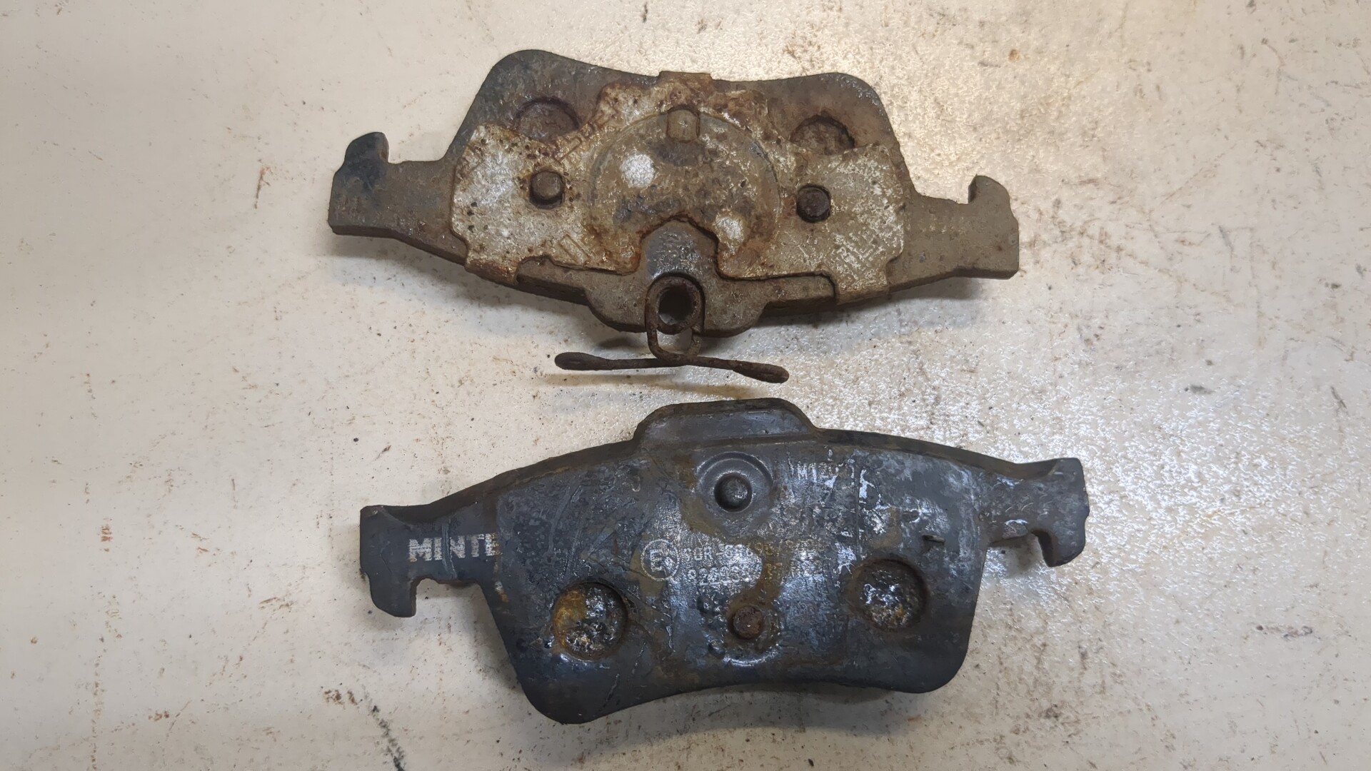 Колодки тормозные задние дисковые к-т