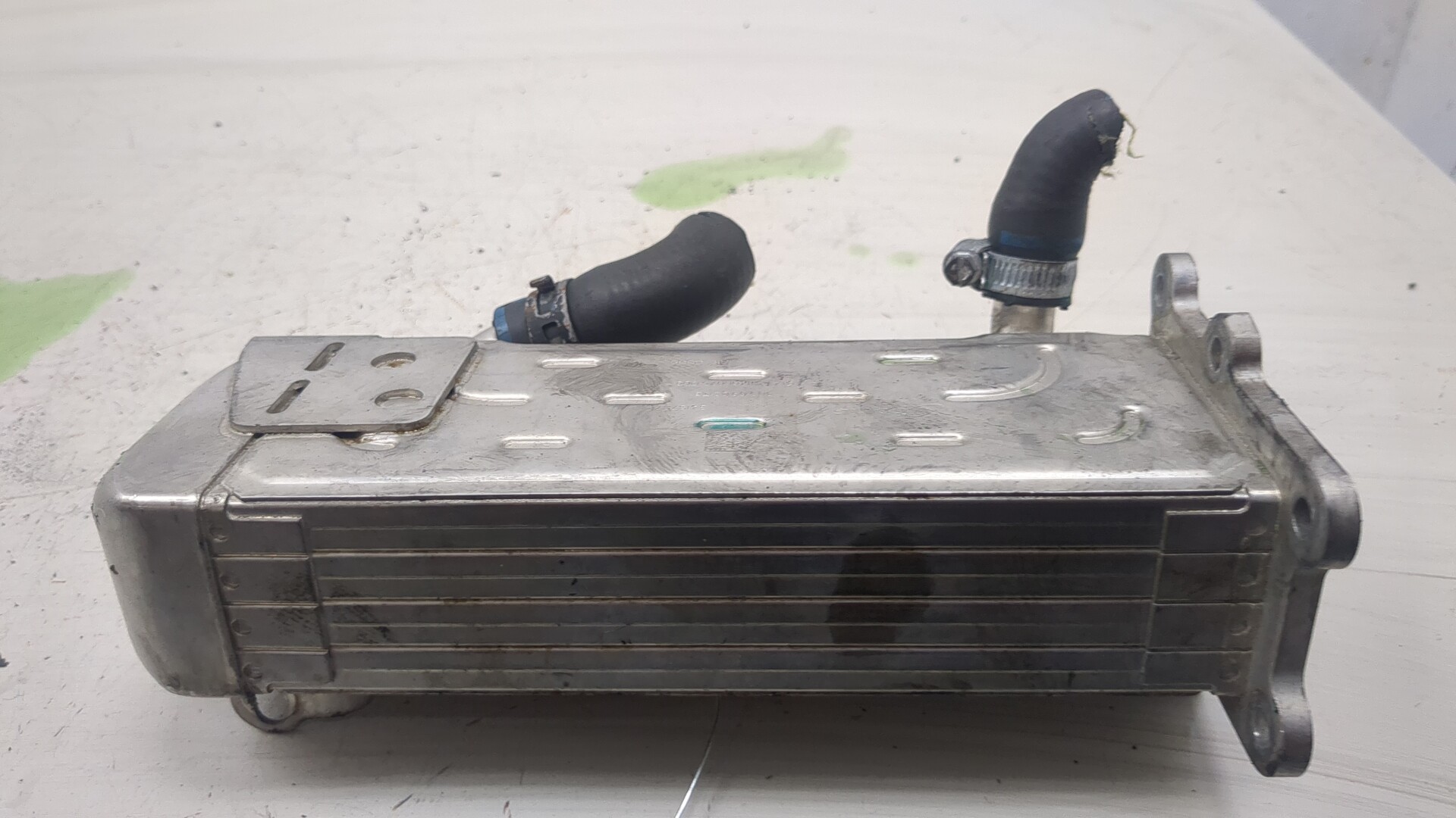 Тройник вентиляции картерных газов