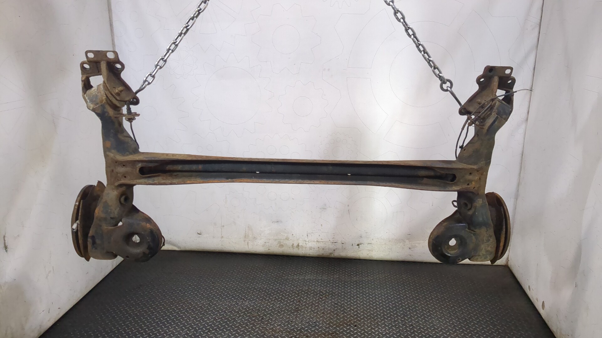 Балка задняя