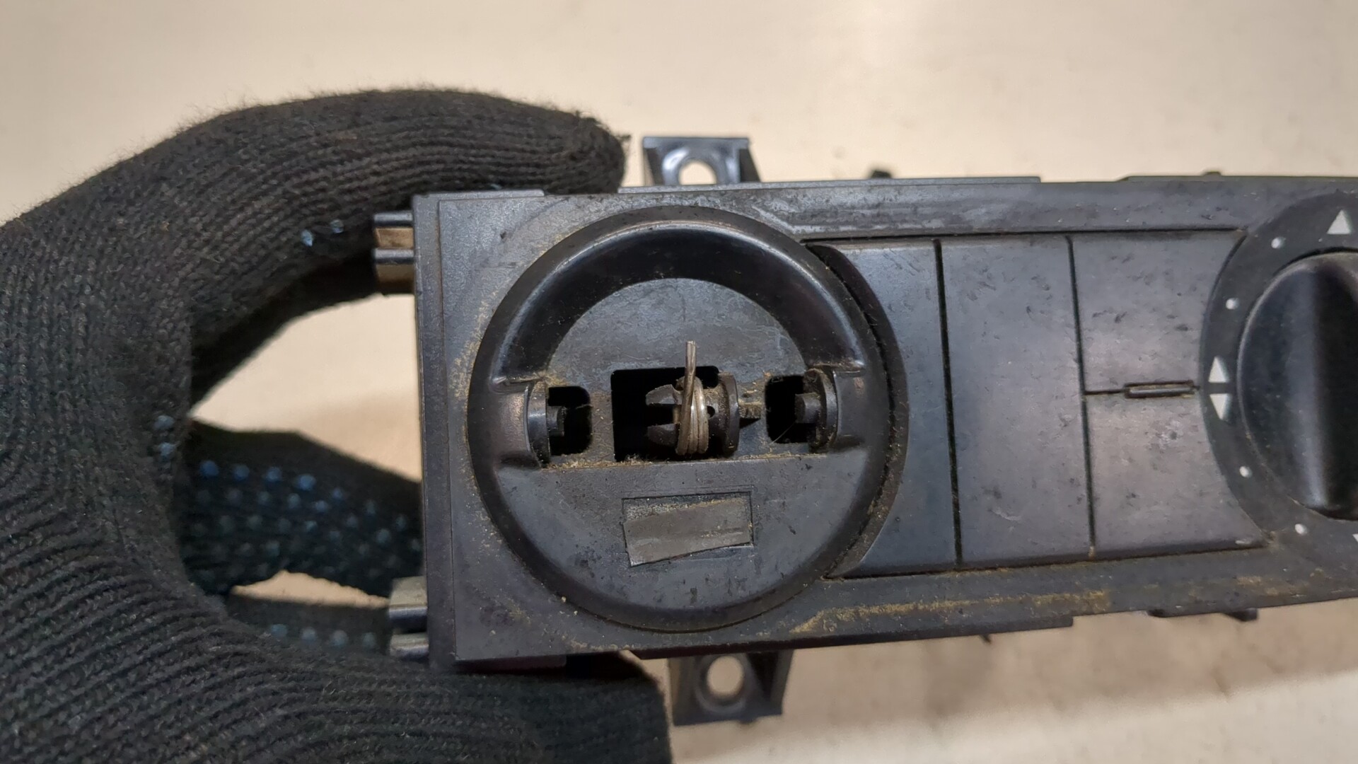 Переключатель отопителя