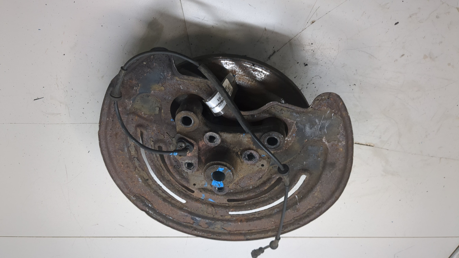 Кулак поворотный задний правый