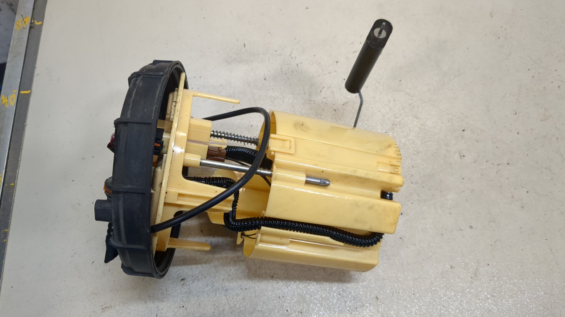 Датчик уровня топлива