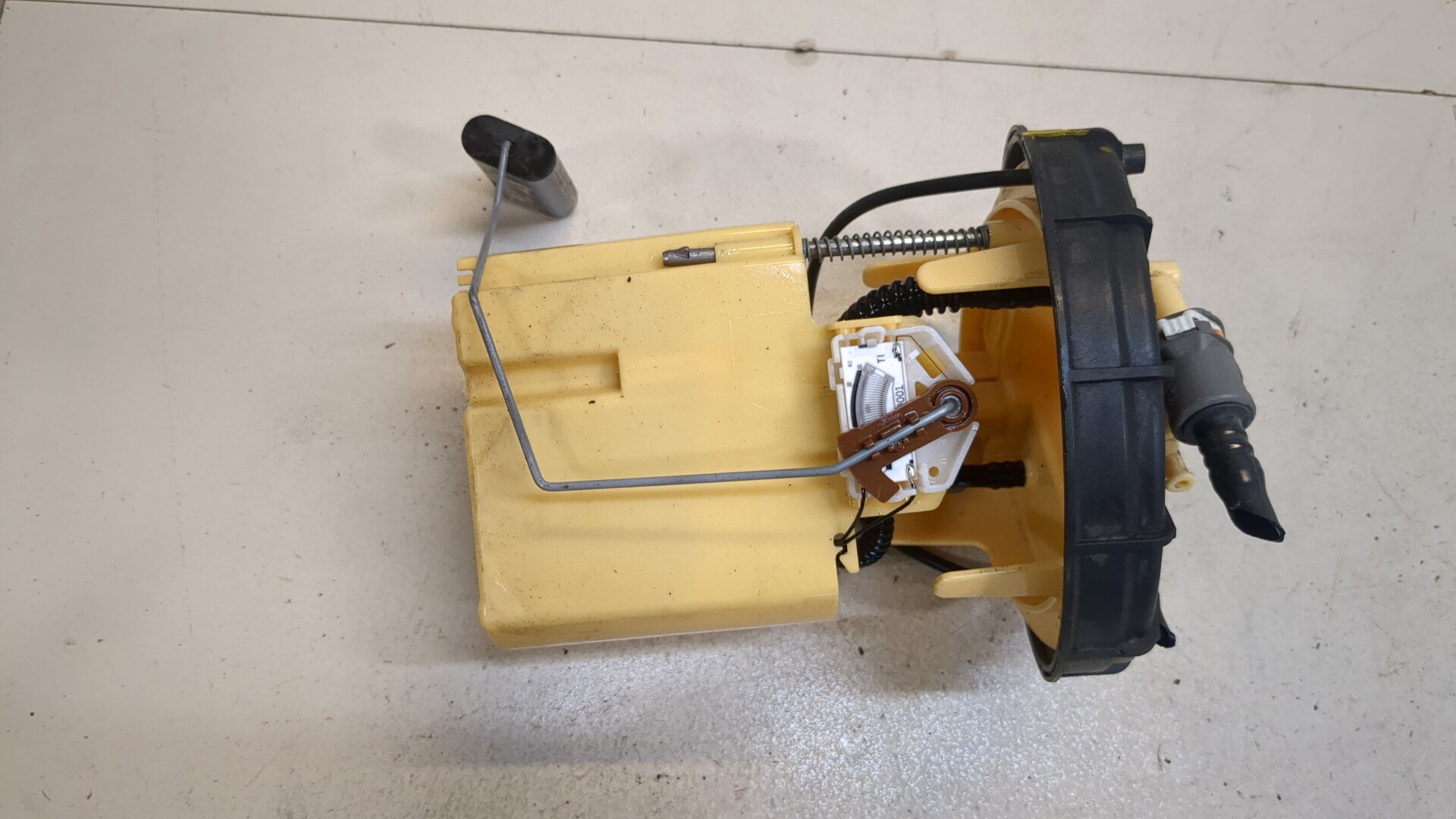 Датчик уровня топлива