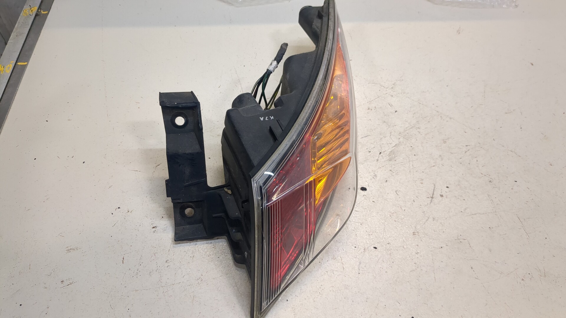 Фонарь задний правый