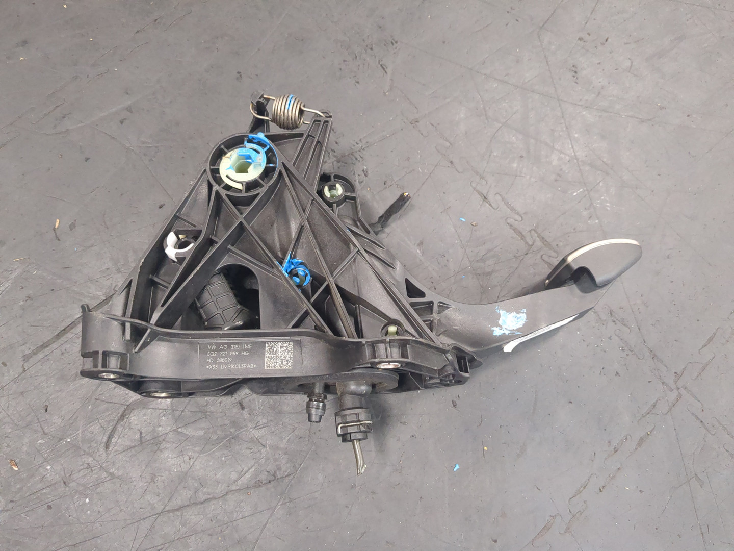 Педаль сцепления