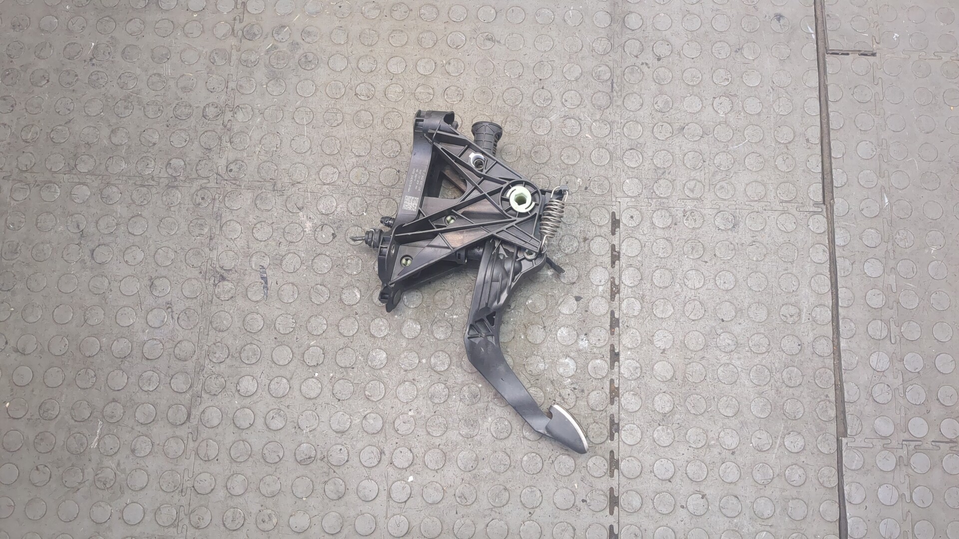 Педаль сцепления