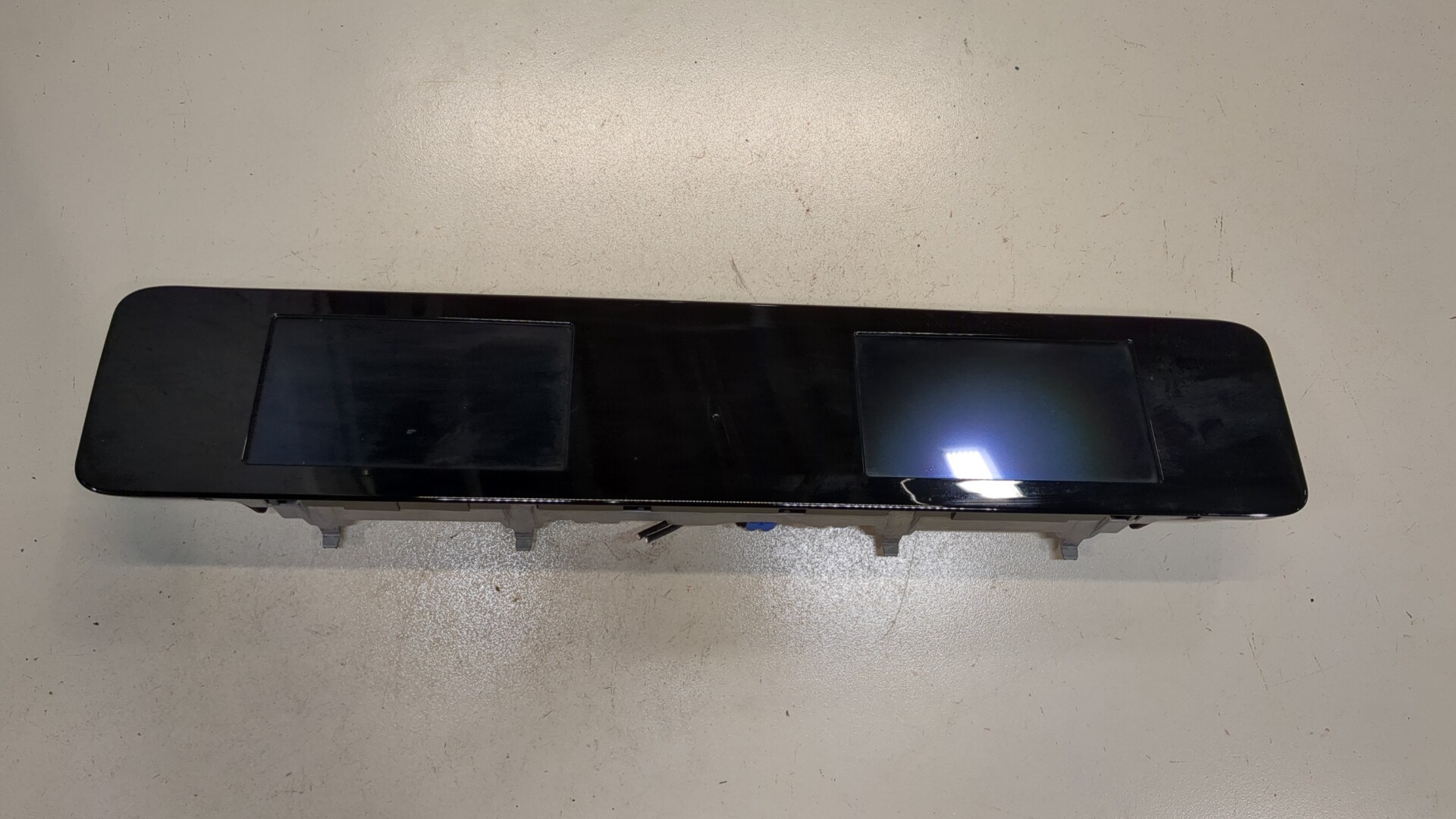 Панель приборов