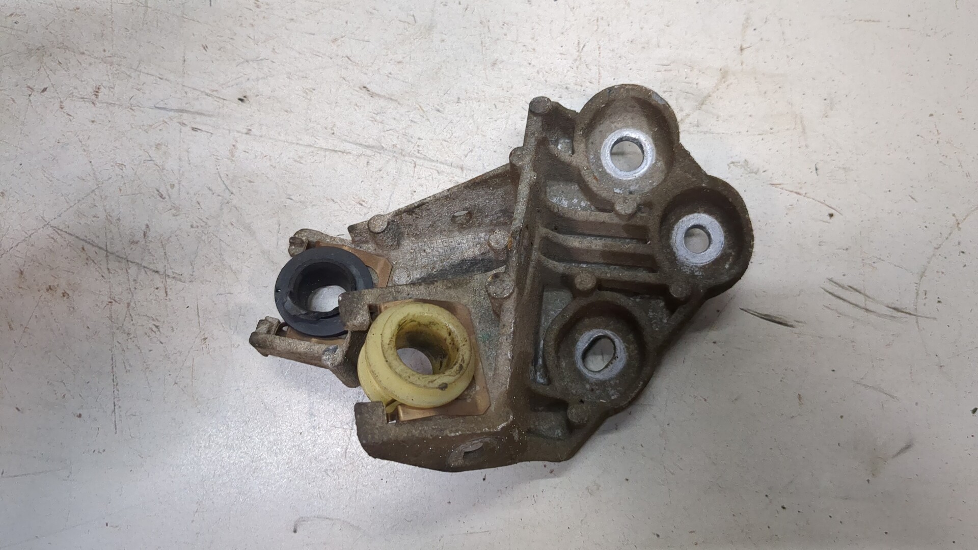 Кронштейн КПП