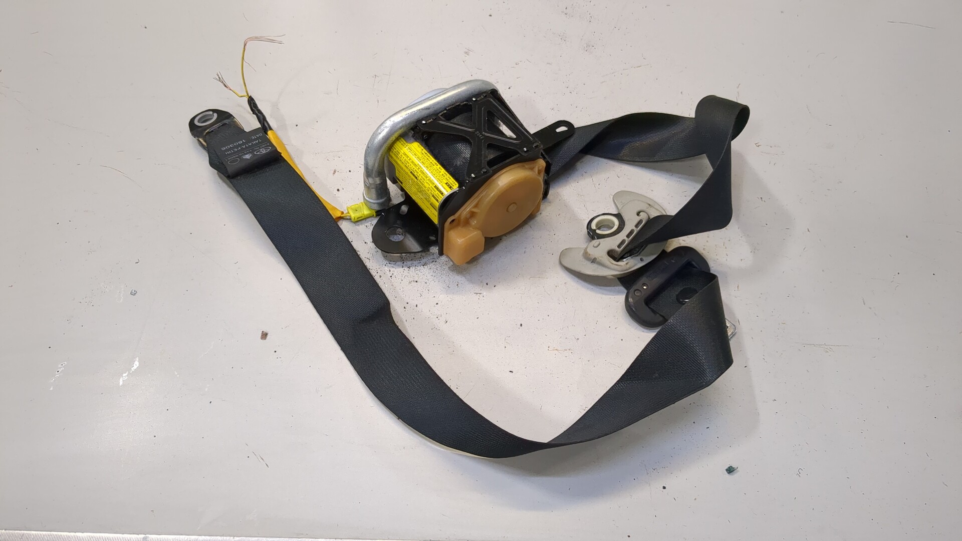 Ремень безопасности