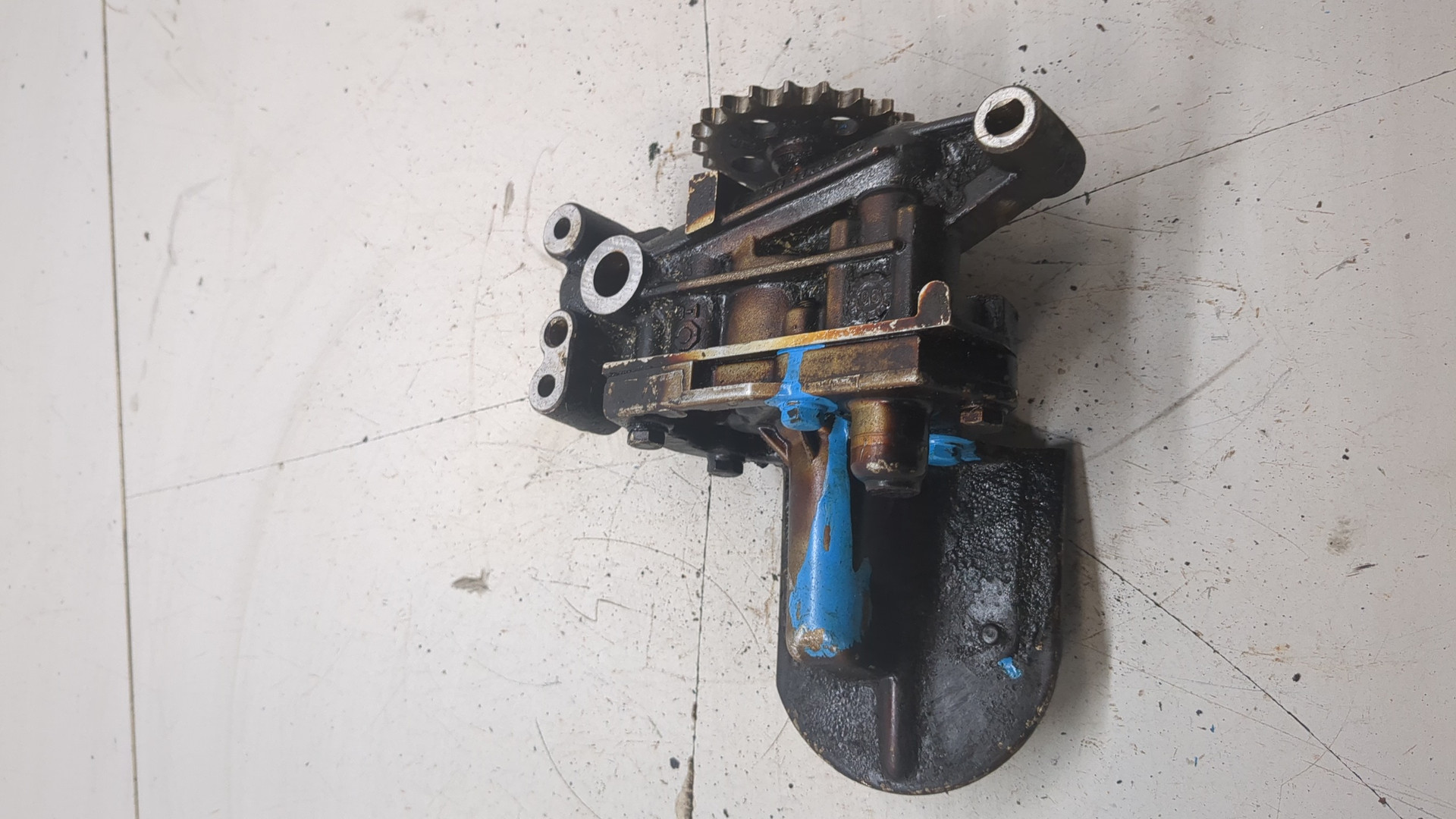 Насос масляный