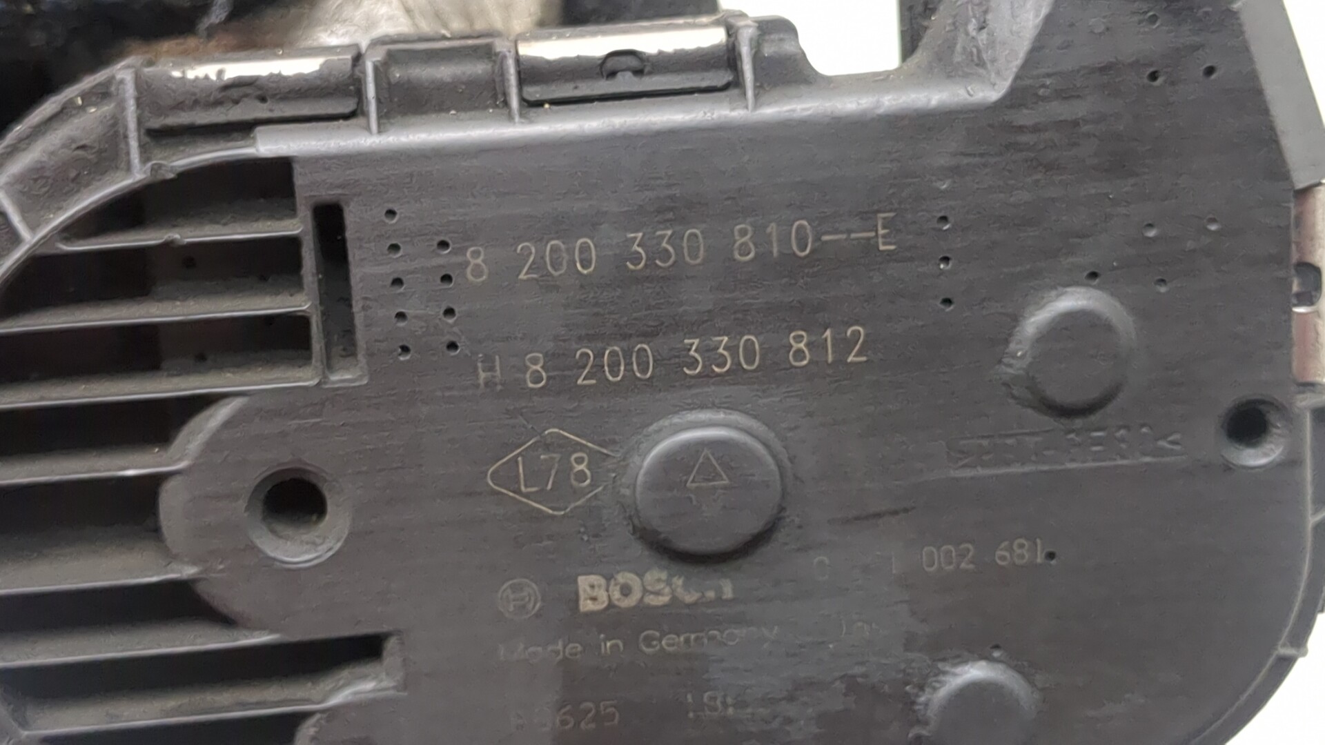 Заслонка дроссельная электрическая